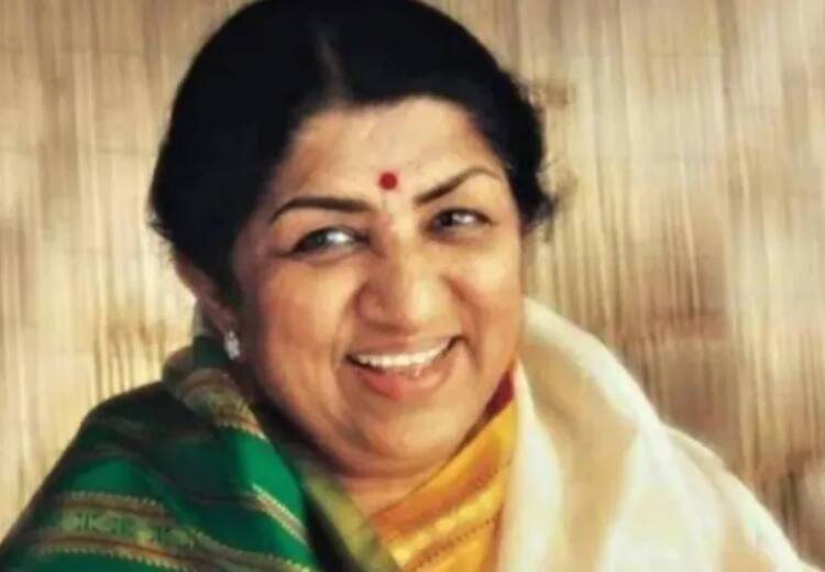 Lata Mangeshkar Health  Update Veteran Singer is Extremely Critical, Responds To Treatment Lata Mangeshkar Health  Update: কেমন আছেন আজ লতা মঙ্গেশকর?