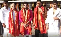 Rowdy Boys @ Tirumala: వేంకటేశుడి సేవలో రౌడీ బాయ్స్ చిత్రబృందం