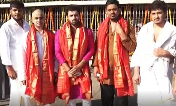 Rowdy Boys @ Tirumala: వేంకటేశుడి సేవలో రౌడీ బాయ్స్ చిత్రబృందం