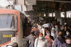 India Corona Update: দেশে সামান্য কমল দৈনিক সংক্রমণ, একদিনে মৃত্যু ৫০০-র বেশি