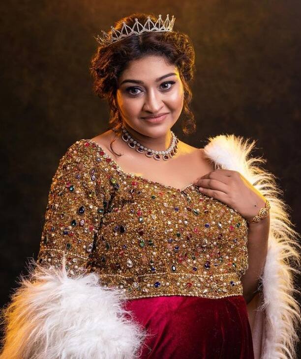 ஒரு தெய்ஒரு தெய்வம் தந்த பூவேவம் தந்த பூவே