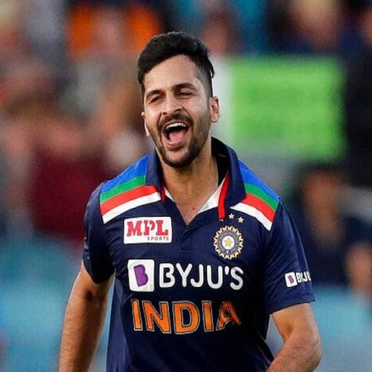 IPL Auction 2022: Shardul Thakur sold to delhi capitals for Rs 10 75 crores IPL Auction 2022: લોર્ડ શાર્દુલ હવે નહીં જોવા મળે ધોનીની ટીમમાં, જાણો 10.75 કરોડમાં કઈ ટીમે કર્યો કરારબદ્ધ