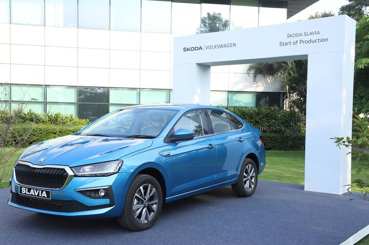 Skoda Slavia to come Indian showrooms on February 10 know details of car Skoda Slavia इस तारीख को शोरूम में आएगी, बाजार में इन कारों को देगी टक्कर