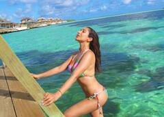 એક્ટ્રેસ સોફી ચૌધરીએ ફરી બિકિનીમાં હોટ તસવીરો શેર કરી