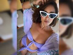 Ileana D'cruz Bikini Photos : इलियानाला येतेय मालदीवची आठवण, बिकिनी फोटो शेअर करत म्हणाली..