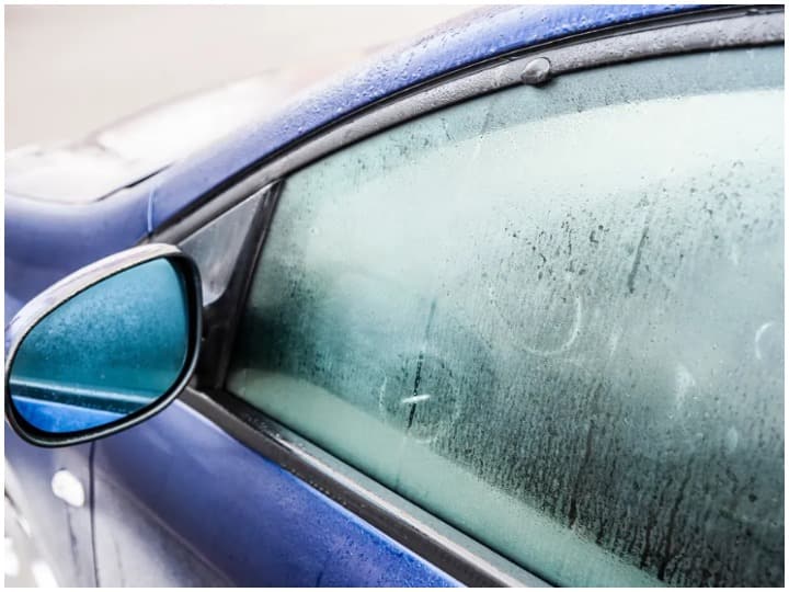 Car Tips: ठंड में कार के शीशों पर जम जाती है भाप, जानिए क्या हैं इसे हटाने के 5 तरीके