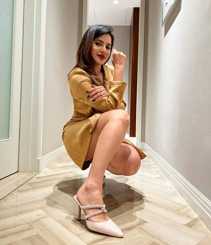 అషూ రెడ్డి హాట్ ఫోటోస్ -Image credit: Ashureddy/Instagram