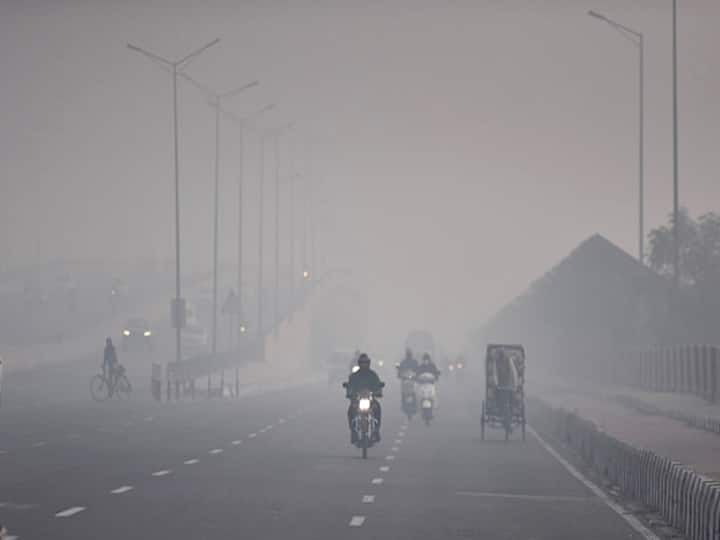 North India Weather Update: Dense Fog Conditions In Parts Of Delhi, Punjab, Haryana, Western UP. Cold Wave Conditions Likely From Jan 25 North India Weather: Dense Fog Expected In Parts Of Delhi, Punjab, Haryana. Cold Wave Conditions Likely From Jan 25