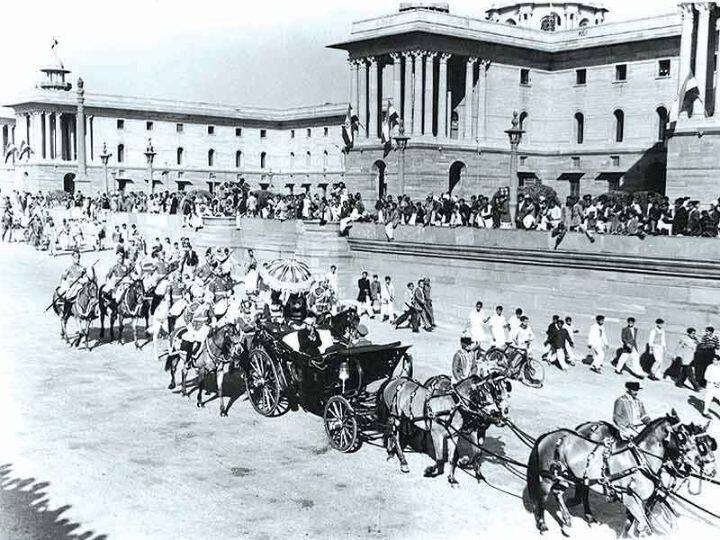 President Rajendra Prasad (in horse-drawn carriage) readies to take part in the first Republic Day parade on Rajpath in New Delhi on January 26, 1950 | Photo: Wikimedia Commons