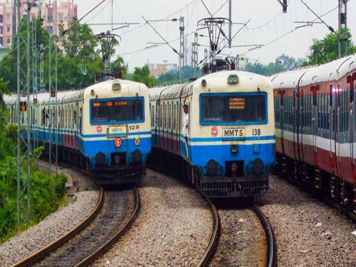 Hyderabad South Central railway cancelled 36 MMTS Trains and one express Hyderabad: హైదరాబాద్ లో 36 ఎంఎంటీఎస్ రైళ్లు రద్దు... విశాఖపట్నం-నిజాముద్దీన్ ఎక్స్‌ప్రెస్ కూడా...