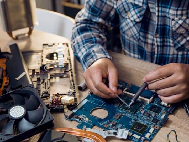 India’s Electronics Production May Reach $300 Billion By 2026, Says Report India’s Electronics Production May Reach $300 Billion By 2026, Says Report