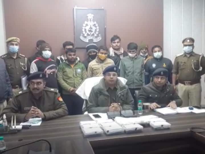 Mathura News: मथुरा पुलिस को मिली बड़ी सफलता, यूपी टीईटी परीक्षा पास कराने वाले गैंग के 10 सदस्यों को दबोचा