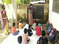ஆன்லைன் வகுப்புகளுக்கு குட்பை...! வீட்டுவழி கல்வி திட்டத்தை கையில் எடுத்த தனியார் பள்ளி