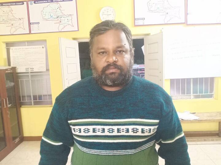 கோவையில் அரசு அலுவலத்தில் பிரதமர் மோடியின் புகைப்படத்தை மாட்டிய பாஜக நிர்வாகி கைது