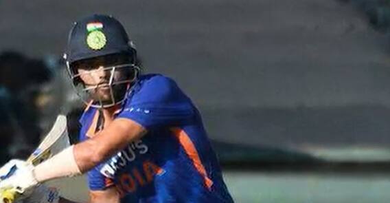 Deepak Chahar Crying : దక్షిణాఫ్రికాతో జరిగిన మూడో వన్డేలో భారత్ 4 పరుగుల తేడాతో ఓటమి