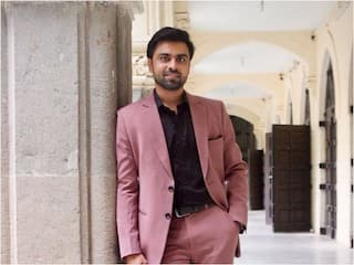 Jitendra Kumar Life Story: Kota Factory के जीतू भैया बनकर जितेंद्र कुमार ने बनाया था सबको अपना फैन, IIT से पढ़ाई के बाद बने हैं एक्टर