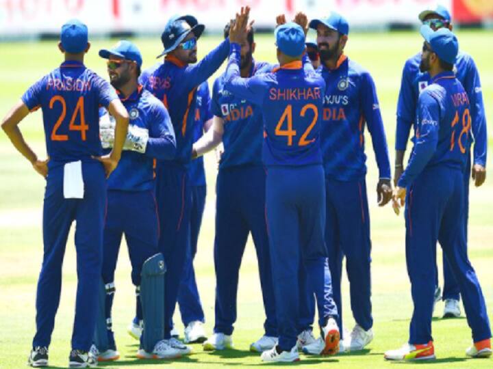 India Vs South Africa: Team India fined 40 percent of their match fees after losing third ODI against SA Team India: भारताला आणखी एक धक्का! दक्षिण आफ्रिकेविरुद्ध मालिका गमवल्यानंतर आता आयसीसीनंही ठोठावला दंड