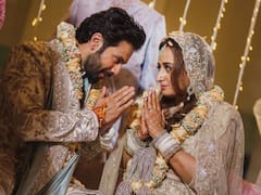 Wedding Anniversary : सुखी संसाराचं पहिलं वर्ष! लग्नाच्या वाढदिवसानिमित्ताने वरुण धवनने शेअर केले खास फोटो