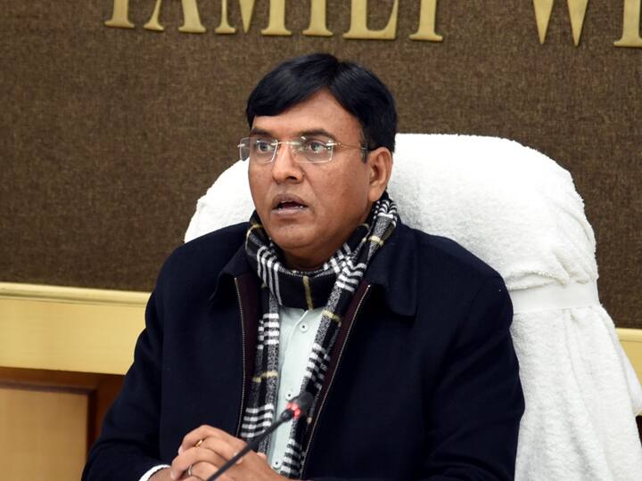 Union Health Minister Mansukh Mandaviya To Interact With Health Ministers Of 9 States, UTs over COVID Situation On Tuesday COVID-19: Mansukh Mandaviya To Interact With Health Ministers Of 9 States & UTs On Tuesday