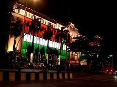 PHOTO | मंत्रालय,   सीएसएमटी.... तिरंग्याची नेत्रदीपक रोषणाई