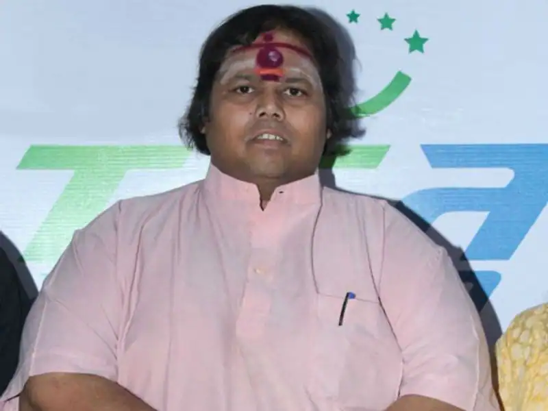 Gundu Kalyanam in TV Serial: விஜய் டிவியில் எண்ட்ரி.. பிரபல நடிகரின் சீரியலில் குண்டு கல்யாணம்..!