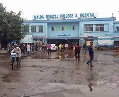 Malda: সুজাপুরে গুলিবিদ্ধ ১, পুরনো বিবাদ বলে অনুমান পুলিশের| Bangla News