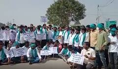 Pasupu Farmers : MP Aravind ను రానివ్వకుండా అడ్డుకుంటామని పసుపు రైతుల ఆందోళన