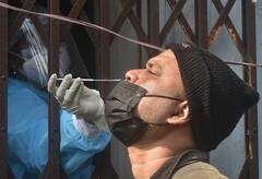 Corona New Cases: कोरोना केस में 16% की कमी, देश में पिछले 24 घंटे के दौरान 255874 नए मामले, 614 लोगों की मौत