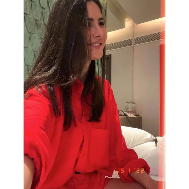 अभिनेत्री कतरिना कैफ (Katrina Kaif) आणि अभिनेता विकी कौशल (Vicky Kaushal) यांचा विवाह सोहळा काही दिवसांपूर्वी पार पडला.