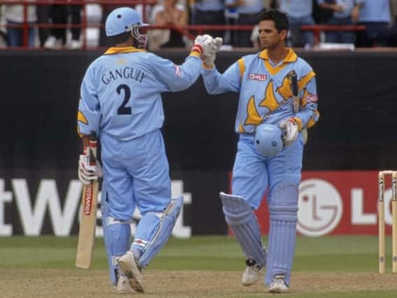 Sourav Ganguly और Rahul Dravid के बीच हुई थी भारत के लिए दूसरी सबसे बड़ी साझेदारी, वनडे में श्रीलंका पर हासिल की थी 157 रनों से जीत Sourav Ganguly और Rahul Dravid के बीच हुई थी भारत के लिए दूसरी सबसे बड़ी साझेदारी, वनडे में श्रीलंका पर हासिल की थी 157 रनों से जीत