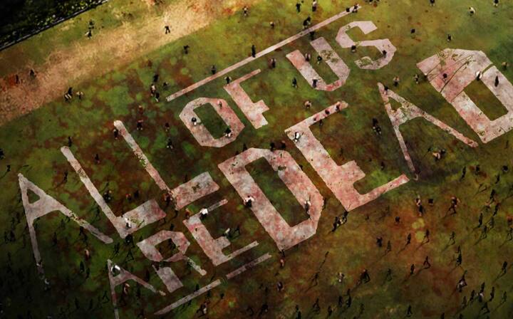 ऑल ऑफ अस आर डेड आपको 28 जनवरी को नेटफ्लिक्स पर देखने को मिलेगी. इस सीरीज का ये पहला सीजन है. इस सीरीज में एक स्कूल में जॉम्बी वायरस की कहानी दिखाई जाएगी.