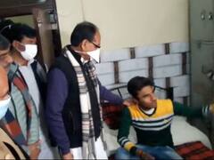 Gwalior News: रात में रैन बसेरों में रह रहे लोगों का हाल जानने निकले सीएम शिवराज सिंह चौहान, चौपाटी पर लिया व्यंजनों का स्वाद