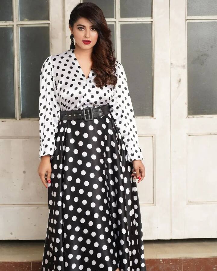 స్నేహ కొత్త లుక్ ( Image Credit: Sneha/Instagram)