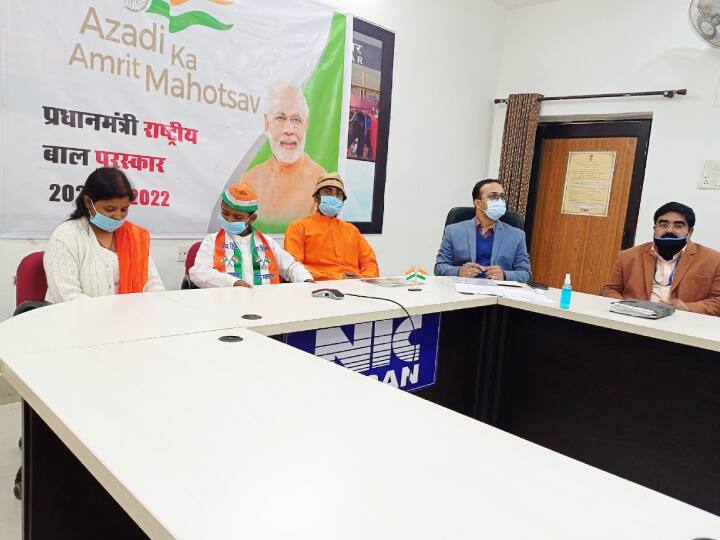 Bihar News: शतरंज का यह खिलाड़ी रियल लाइफ में ‘हीरो’, जानें छपरा के इस छात्र को PM नरेंद्र मोदी ने क्यों किया सम्मानित