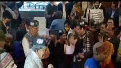 Uttarakhand Election 2022 : चुनावी गीत पर झूमते दिखे Harish Rawat और Bhupesh Baghel