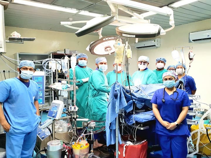 Raipur Open Heart Surgery: beating open heart surgery done for first time and remove tumor in Chhattisgarh ann Raipur Open Heart Surgery: छत्तीसगढ़ में पहली बार धड़कते दिल का हुआ ओपन सर्जरी, निकाला गया बड़ा ट्यूमर 