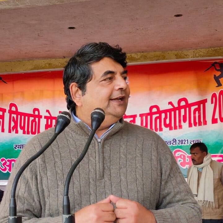 आपको बता दें कि कुंवर रतनजीत प्रताप नारायण सिंह (RPN Singh) OBC जाति से आते हैं. वह 1996 से लेकर 2009 तक कुशीनगर जिले की पडरौना विधानसभा सीट से कांग्रेस के विधायक रहे. साल 2009 में कांग्रेस के टिकट पर कुशीनगर ( तत्कालीन पडरौना लोकसभा ) से जीत कर लोकसभा पहुंचे थे. इसके अलावा आरपीएन सिंह यूपीए 2 सरकार में रोड एवं ट्रांसपोर्ट, पेट्रोलियम एवं गृह राज्यमंत्री रह चुके हैं.