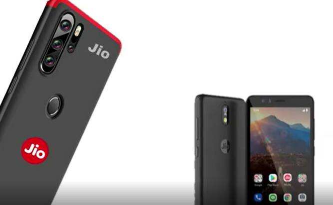 JioPhone 5G Launch Price and Specifications Tipped Online Know Details Jio 5G Phone: దేశంలోనే అత్యంత చవకైన 5జీ ఫోన్.. ఫీచర్లు లీక్.. లాంచ్ ఎప్పుడంటే?