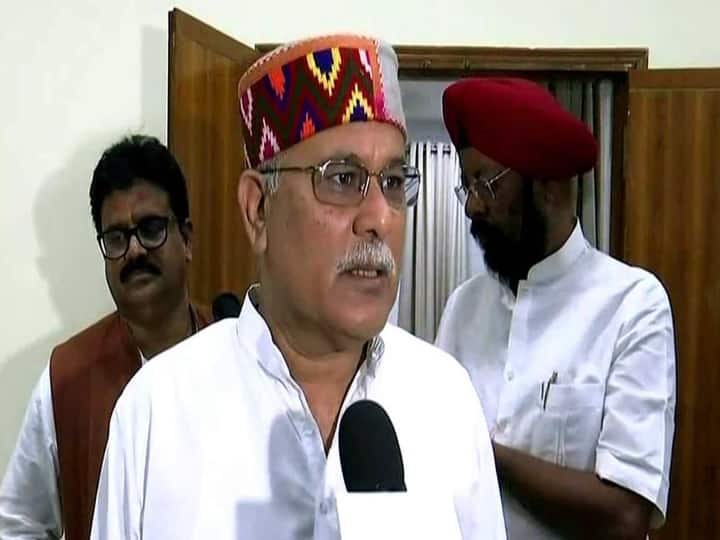 Chhattisgarh Working Days: குடியரசு தின நாளில் அரசு ஊழியர்களுக்கு அதிரடி ஆஃபர் கொடுத்த சத்தீஸ்கர் அரசு! Chhattisgarh New Rules State Govt Employees Work 5-Days week From Now announcements occasion Republic Day 2022 Chhattisgarh Working Days: குடியரசு தின நாளில் அரசு ஊழியர்களுக்கு அதிரடி ஆஃபர் கொடுத்த சத்தீஸ்கர் அரசு!