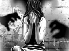 Crime News: 8 வயது சிறுமியை பாலியல் வன்கொடுமை செய்த 12 வயது சிறுவர்கள்! டெல்லியில் அரங்கேறிய கொடூரம்