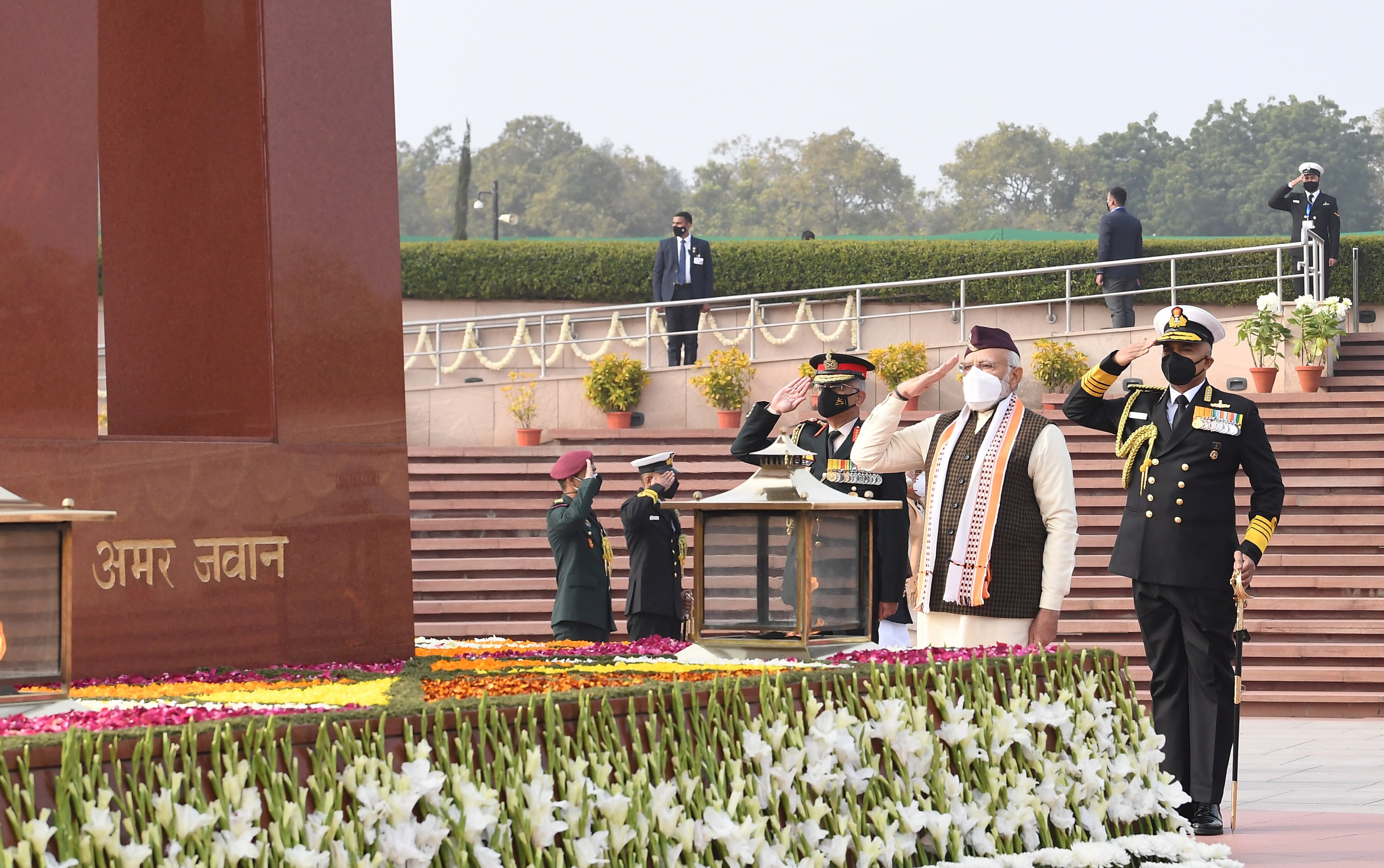 Republic Day 2022:  ఉత్తరాఖండ్ టోపీ.. మణిపూర్ కండువా..   ప్రధాని రిపబ్లిక్ డే డ్రెస్సింగ్ స్టైల్ వైరల్ !