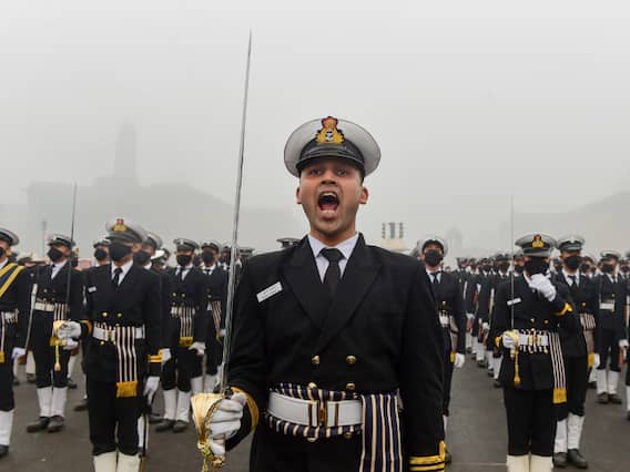 Republic Day Parade 2022: घर बैठे मोबाइल और टीवी पर इस तरह लाइव देखें गणतंत्र दिवस की परेड और पूरा कार्यक्रम