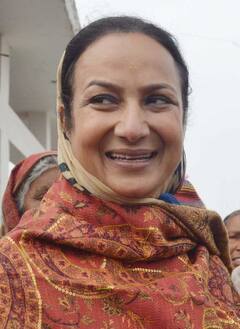 ਕਾਂਗਰਸ 'ਚ ਬਗਾਵਤ: ਸਤਵਿੰਦਰ ਬਿੱਟੀ ਦੀ ਟਿਕਟ ਕੱਟੇ ਜਾਣ 'ਤੇ ਪ੍ਰਿਅੰਕਾ ਗਾਂਧੀ ਨੂੰ ਸਵਾਲ, ਕਿੱਥੇ ਗਏ 'ਬੇਟੀ ਹਾਂ ਲੜ ਸਕਦੀ ਹਾਂ' ਸਲੋਗਨ ਦੇ ਦਾਅਵੇ