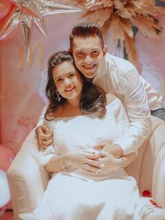 Aditya Narayan-Shweta Agarwal Baby Shower Pics