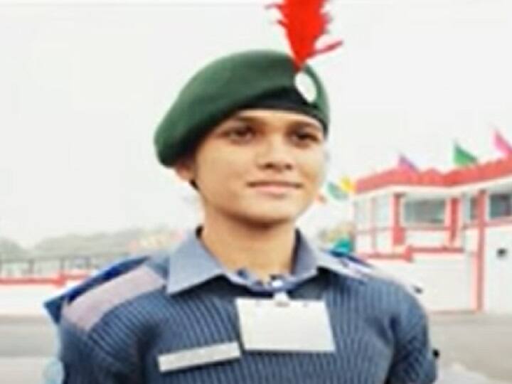 Prithvi Patil ranks first in the country in NCC's Air Wing Cadets महाराष्ट्राच्या कन्येनं रोवला दिल्लीत झेंडा, पंतप्रधानांच्या हस्ते होणार सन्मान