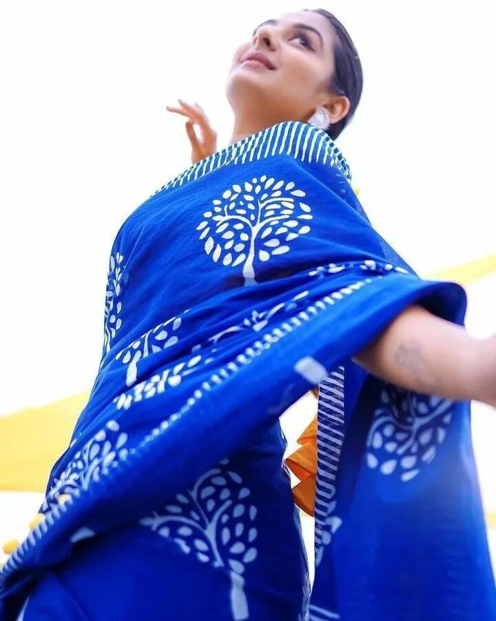 நேற்று நான் பார்த்ததும் உன்னைத் தானா சொல்? இன்று நான் காண்பதும் உன்னைத் தானா சொல்?