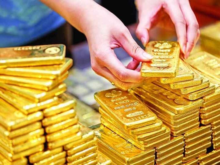 rupees five crores worth gold seized in chennai airport parcel service திசை திருப்ப முயன்ற கொள்ளையர்கள்; அலெர்ட் ஆன சென்னை விமான நிலைய அதிகாரிகள்! ரூ.5 கோடி மதிப்பிலான தங்கம் பறிமுதல்