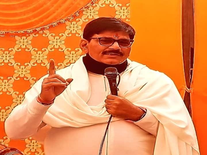 UP Election: इतनी संपत्ति के मालिक हैं जेवर से BJP विधायक धीरेंद्र सिंह, काफी दिलचस्प है इनका राजनीतिक इतिहास UP Election BJP MLA Dhirendra Singh from Jewar assembly seat Brief introduction family and political background his net worth UP Election: इतनी संपत्ति के मालिक हैं जेवर से BJP विधायक धीरेंद्र सिंह, काफी दिलचस्प है इनका राजनीतिक इतिहास