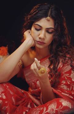 மடோனா செபாஸ்டியன் லேட்டஸ்ட் புகைப்படங்கள்