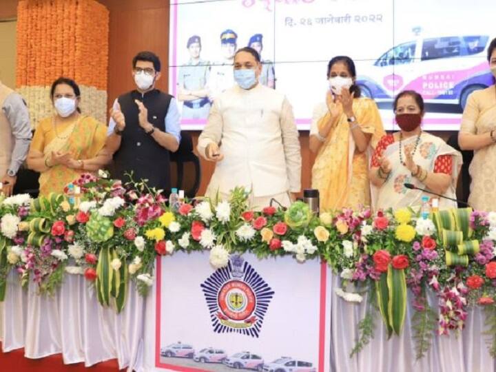 Maharashtra CM Thackeray Launches 91 Nirbhaya Squads In Mumbai Nirbhaya Squad: गणतंत्र दिवस पर महिलाओं को CM उद्धव का तोहफा, लॉन्च किए 91 निर्भया स्क्वाड